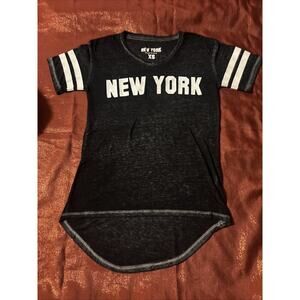 Torkia Apparel New York Thin Cotton Tee Size Xs